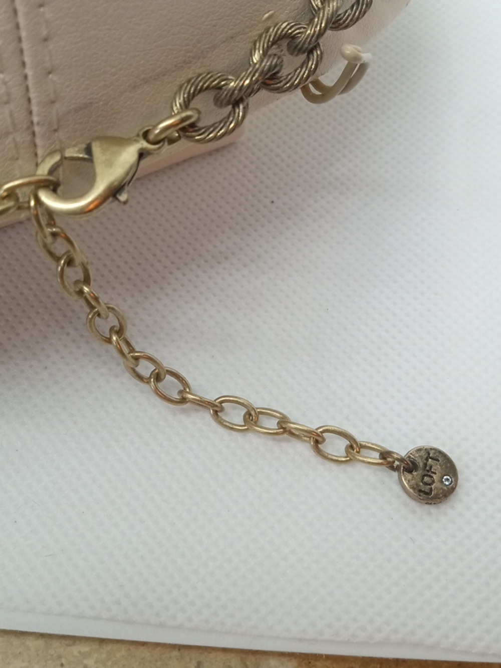 LOFT STATEMENT NECKLACE - Picture 5 of 9